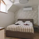 Panorama Apartmanhaz *