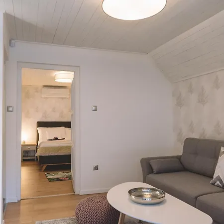 Panorama Apartmanhaz Badacsonytomaj