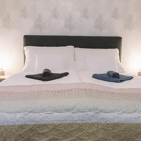 Panorama Apartmanhaz Lejlighed