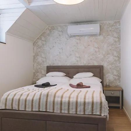 Panorama Apartmanhaz Lejlighed