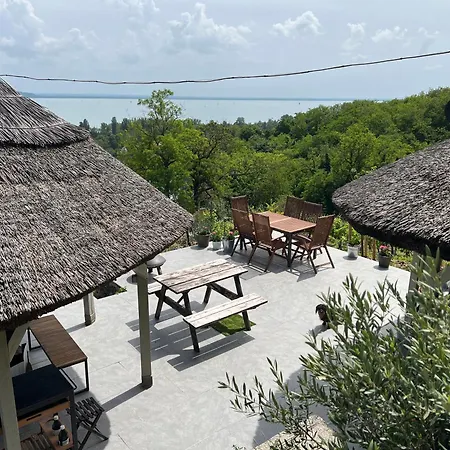 Apartamento Panorama Apartmanhaz Badacsonytomaj