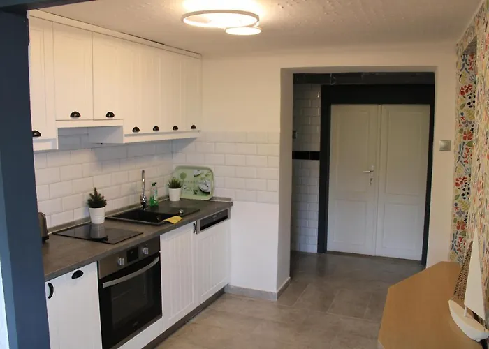 Panorama Apartmanhaz Badacsonytomaj