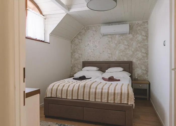 Panorama Apartmanhaz *