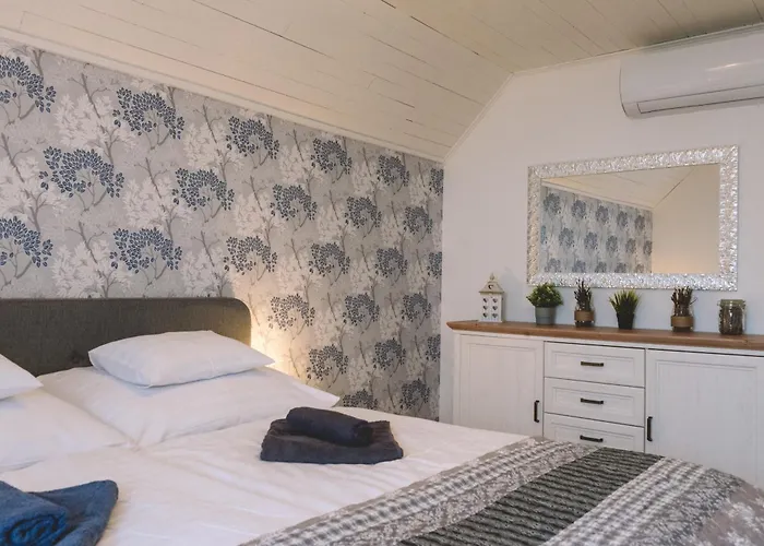 Panorama Apartmanhaz * Badacsonytomaj
