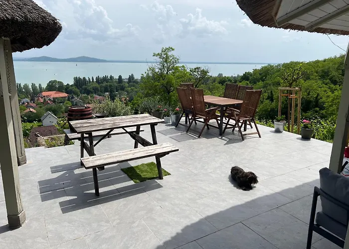 Panorama Apartmanhaz Apartment